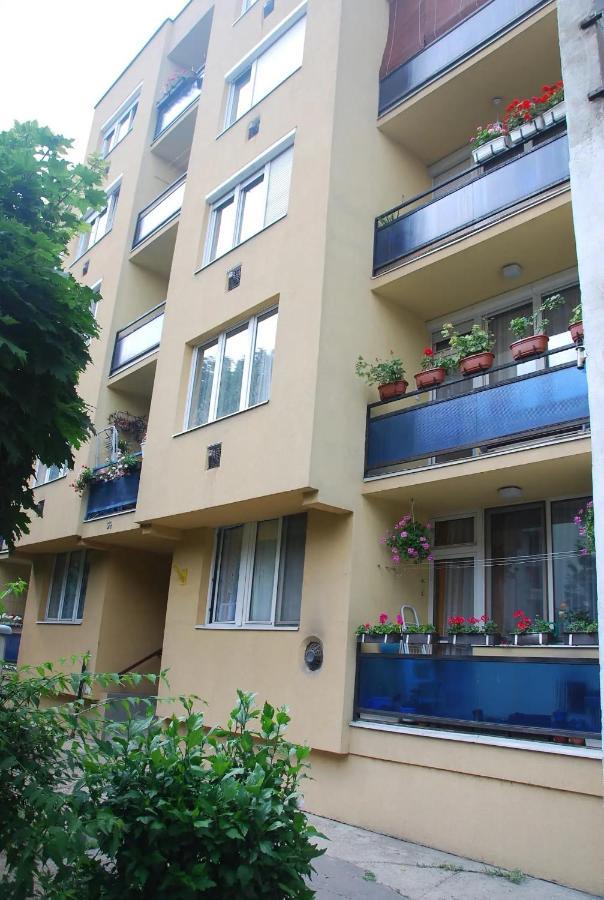 Bartakovics Apartman Eğri Dış mekan fotoğraf